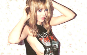 Vuelve Danielle Sharp